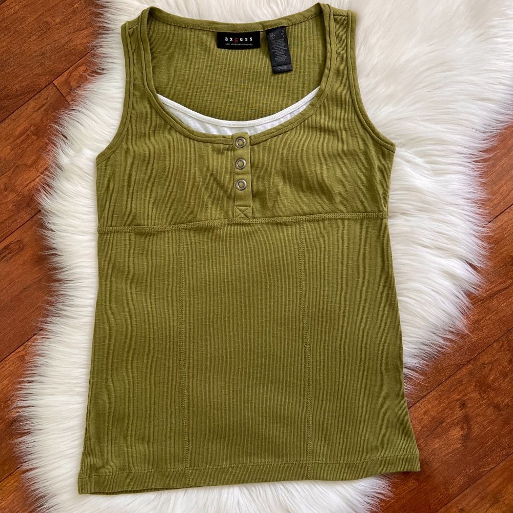 Axcess Green & White Sleeveless Snap Front Scoop Knit Top-Size S